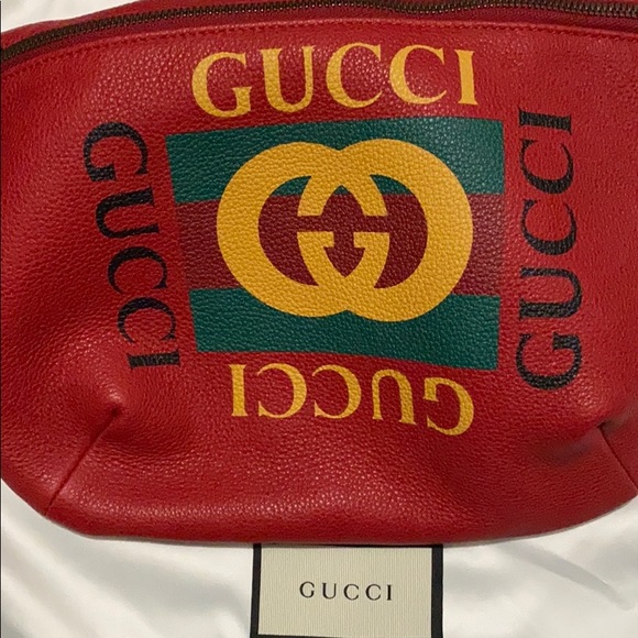 SOLD🎉🎉Authentic Gucci Bum Bag (Large size) - Picture 2 of 7